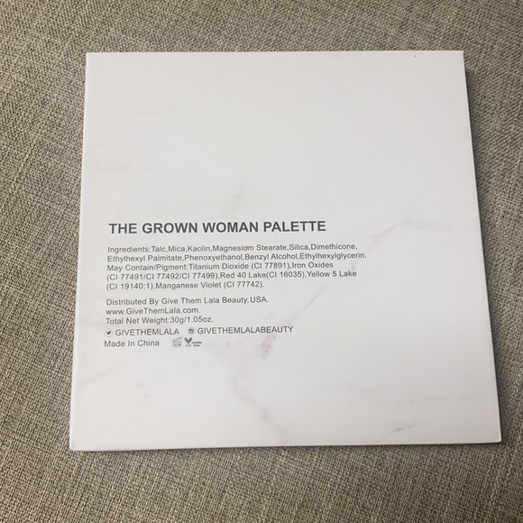 #give them lala the grown woman palette - Picture 5 of 5